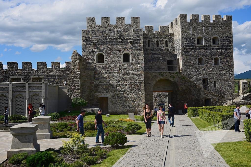 فندق Castle أخالتسيخه المظهر الخارجي الصورة