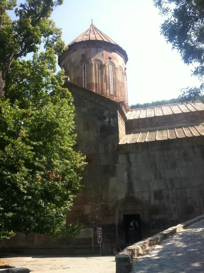 فندق Castle أخالتسيخه المظهر الخارجي الصورة